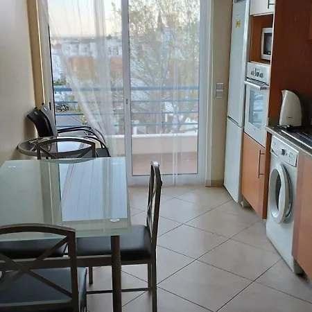 Em Tavira * טאווירה